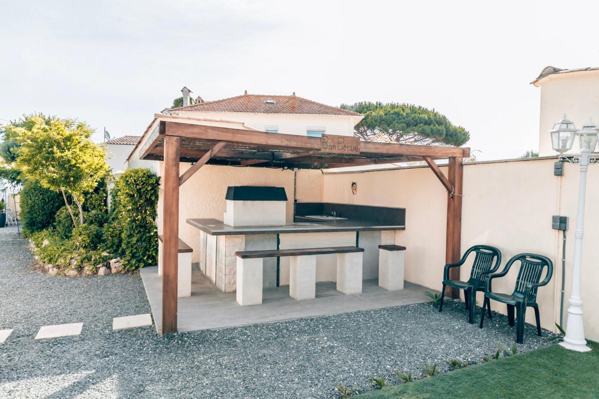 Reve D'Azur, 2 Chambres, Maison Julia En Bord De Mer A La Nartelle, Piscine Partagee, Parking & Terrasse Bbq, Wifi Et Draps Inclus Plage A Pied Sainte-Maxime Dış mekan fotoğraf
