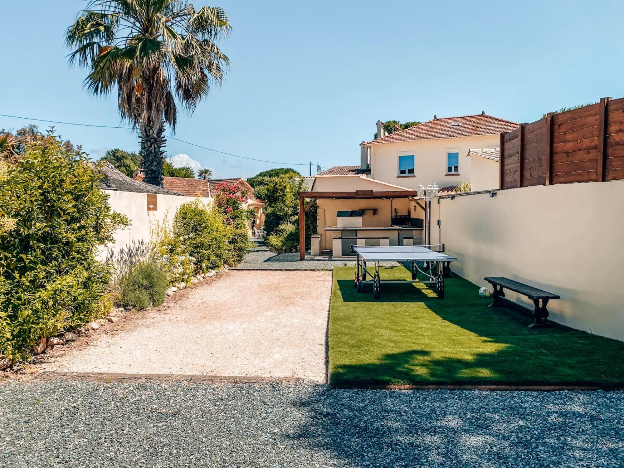 Reve D'Azur, 2 Chambres, Maison Julia En Bord De Mer A La Nartelle, Piscine Partagee, Parking & Terrasse Bbq, Wifi Et Draps Inclus Plage A Pied Sainte-Maxime Dış mekan fotoğraf