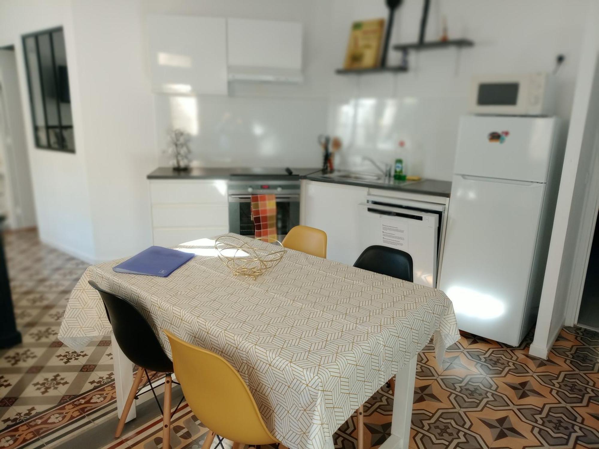 Reve D'Azur, 2 Chambres, Maison Julia En Bord De Mer A La Nartelle, Piscine Partagee, Parking & Terrasse Bbq, Wifi Et Draps Inclus Plage A Pied Sainte-Maxime Dış mekan fotoğraf