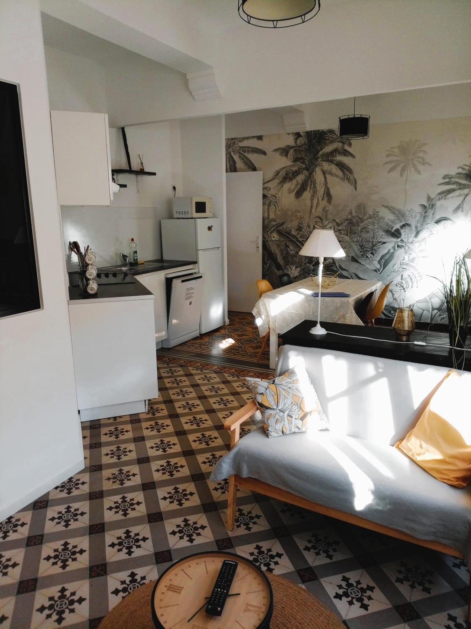 Reve D'Azur, 2 Chambres, Maison Julia En Bord De Mer A La Nartelle, Piscine Partagee, Parking & Terrasse Bbq, Wifi Et Draps Inclus Plage A Pied Sainte-Maxime Dış mekan fotoğraf